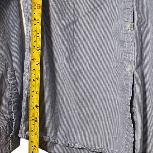 Bundle of Tommy Hilfiger, Gap and Riders by Lee Women’s Button-up shirts. - Picture 3 of 13